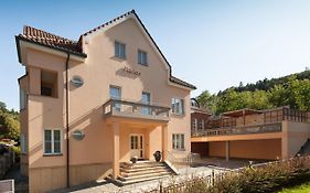 Villa Marion